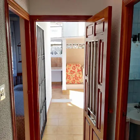 Сasa de vacaciones Casa Chalet Independiente En Calle Privada *